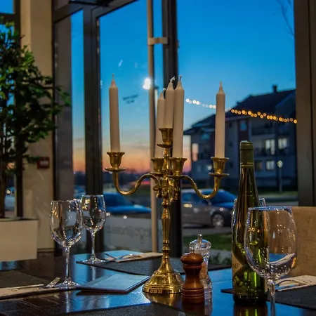 Отель Ub Business & Wellness Ub