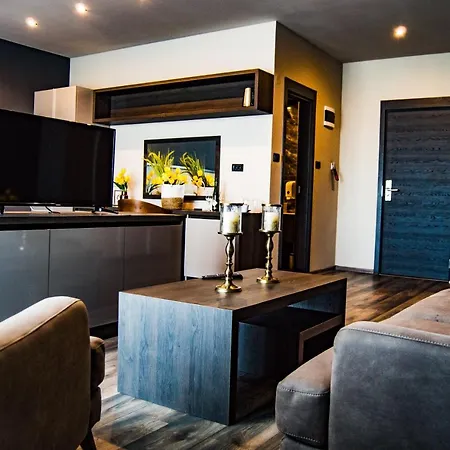 Ub Business & Wellness Отель