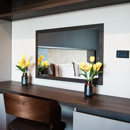 Ub Business & Wellness Отель Ub